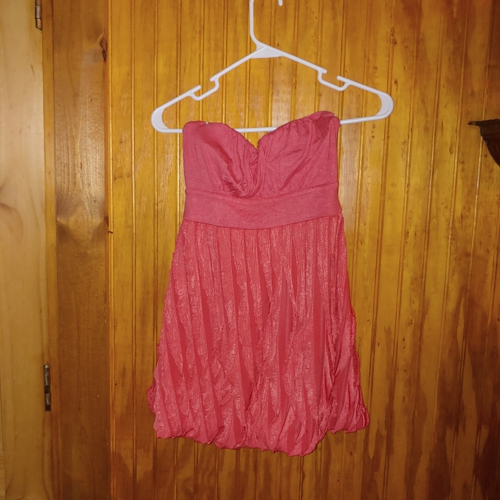 Complete outfit. Great bargain! LOOK!